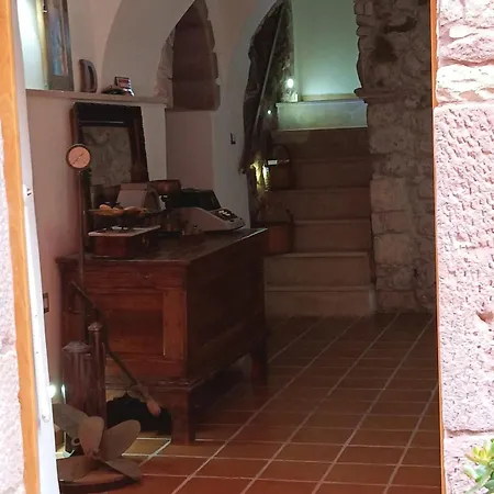 Gæstehus Matrimoniale Indipendente Centro Storico Di Bosa
